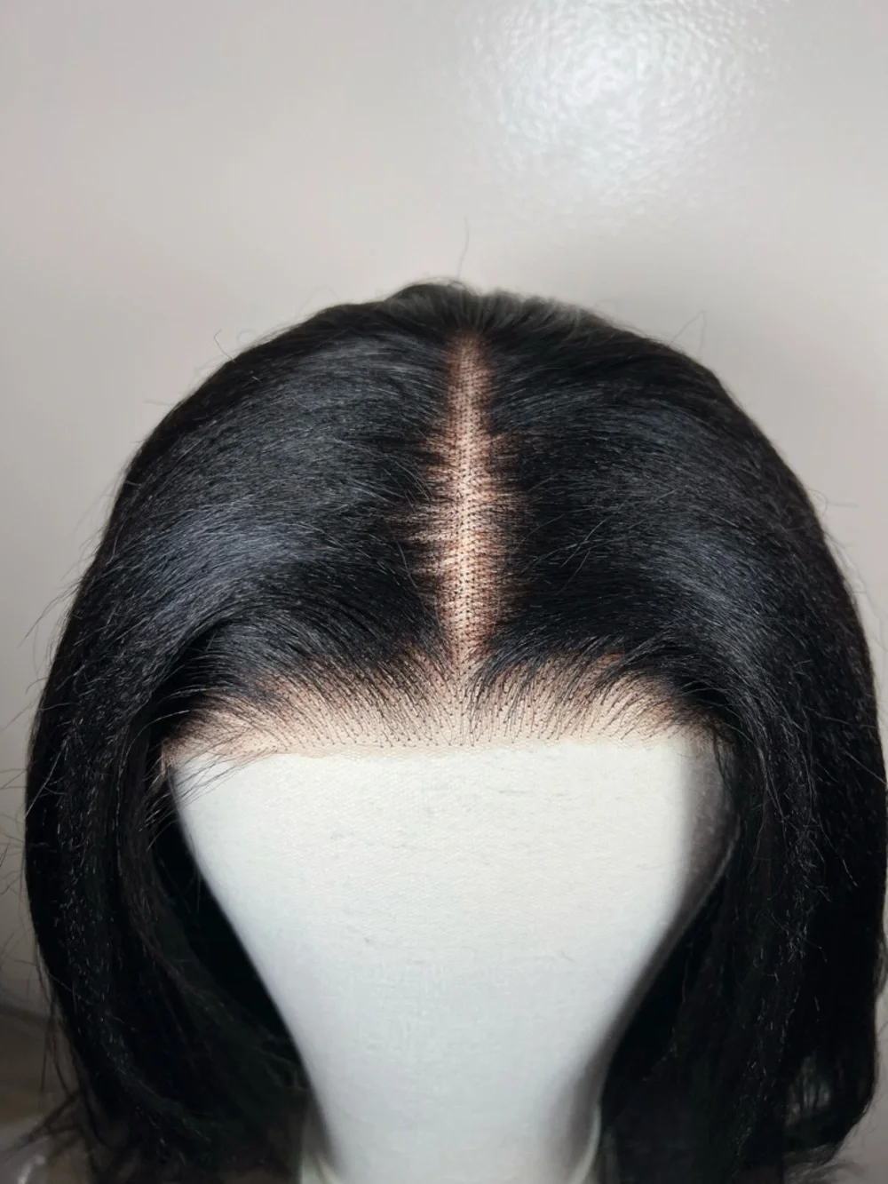 UNICE Layered Yaki Human Hair Straight Bob 14 Inch Glueless Wig
